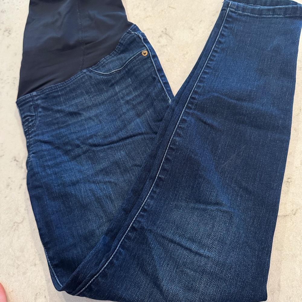 Isabel maternity skinny jeans size 6/28 full belly panel